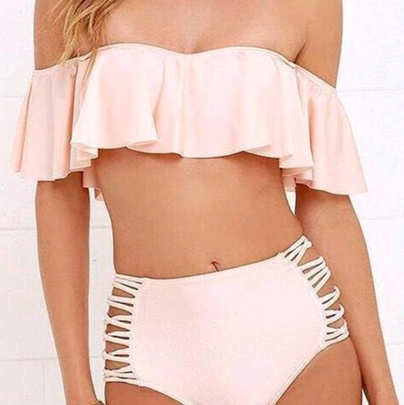 #FIERCE Ruffles - Picture 2 of 3